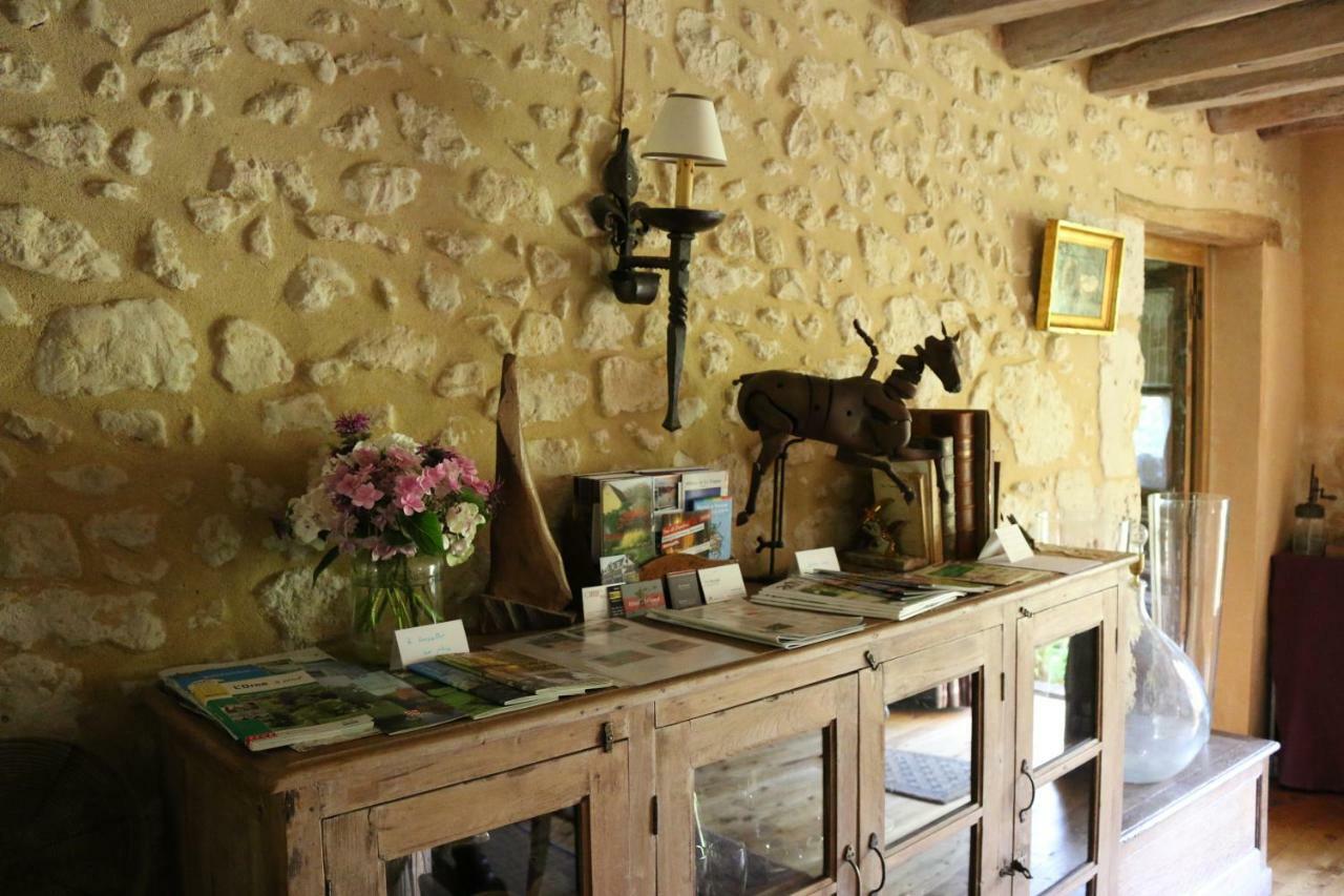 Bed and Breakfast Le Bourgis La Chapelle-Montligeon Exteriér fotografie