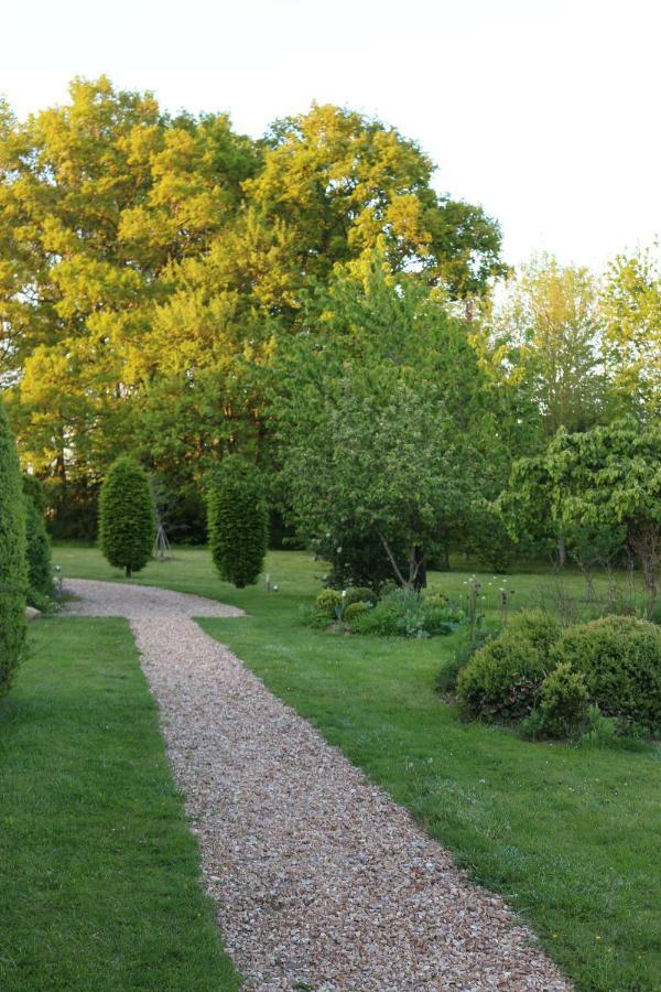 Bed and Breakfast Le Bourgis La Chapelle-Montligeon Exteriér fotografie