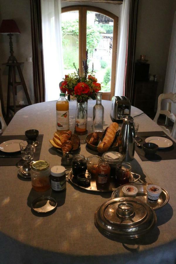 Bed and Breakfast Le Bourgis La Chapelle-Montligeon Exteriér fotografie